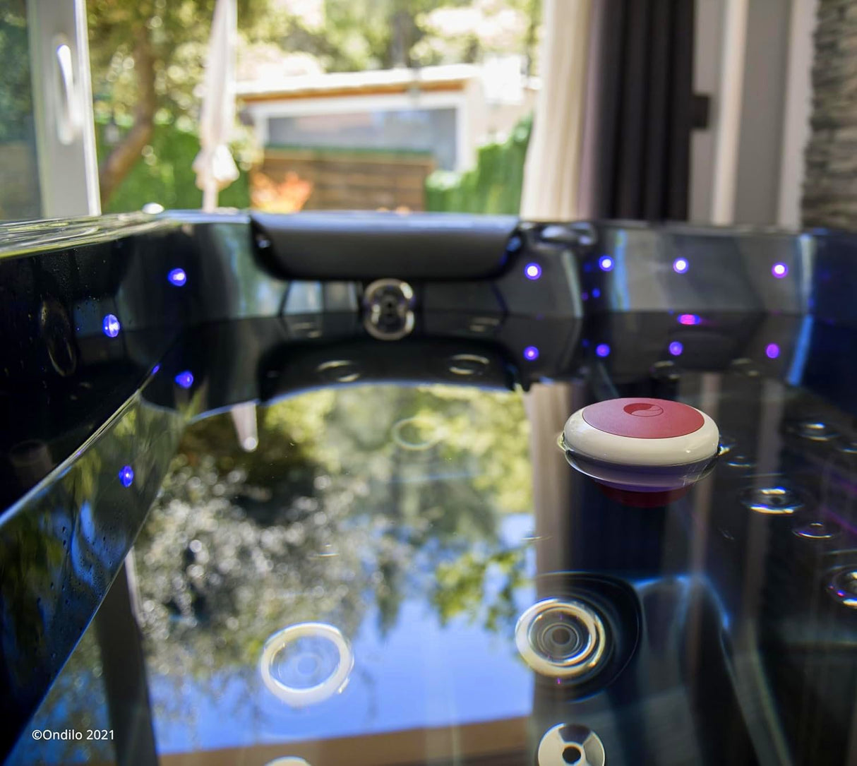 Isolotto Tecnologico Ondilo ICO SPA V2 Essential+ Rilevatore Parametri Ph + Cloro + Bromo o Sale + Temperatura Acqua Idromassaggio & SPA Tramite Bluetooth & WiFi - Intelligenza Artificiale - MY2026